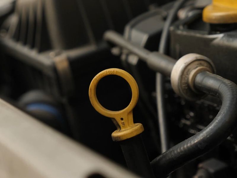 provera ulja u automobilu